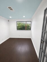 10835-10841 Santa Monica Blvd, Los Angeles, CA for lease Interior Photo- Image 2 of 3
