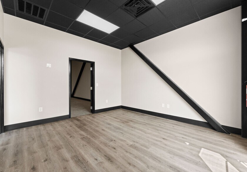 137 Ebert Lane, Mooresville, NC à louer - Photo du bâtiment - Image 2 de 13