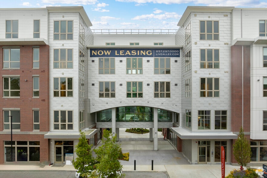 2 Los Angeles St, Newton, MA for lease - Building Photo - Image 2 of 37