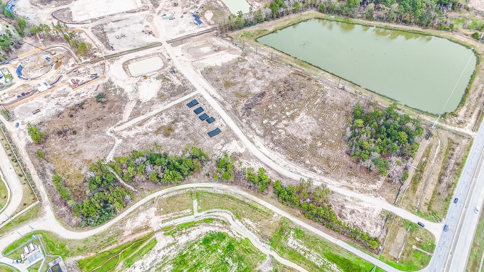 00 Riley Fuzzel, Spring, TX for sale - Building Photo - Image 3 of 10