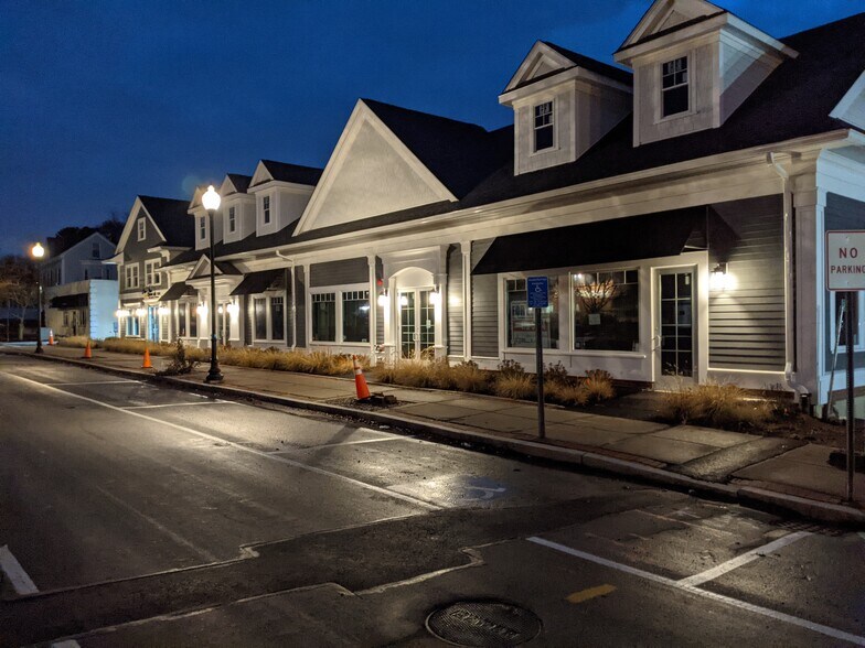 307-311 Washington St, Westwood, MA à louer - Photo du bâtiment - Image 3 de 3