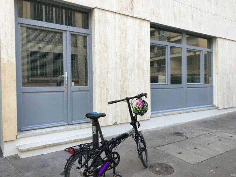 33 Rue Des Artistes, Paris à vendre - Photo du bâtiment - Image 3 de 11