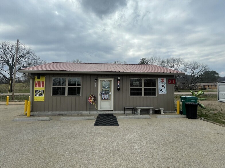 7549 Elkton Pike, Elkton, TN à vendre - Photo du bâtiment - Image 2 de 25