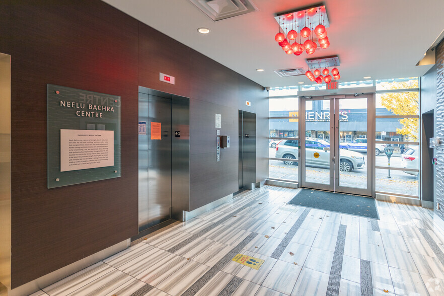 550 W Broadway, Vancouver, BC for sale - Lobby - Image 3 of 13