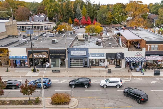 More details for 3000 Bloor St W, Toronto, ON - Retail for Sale