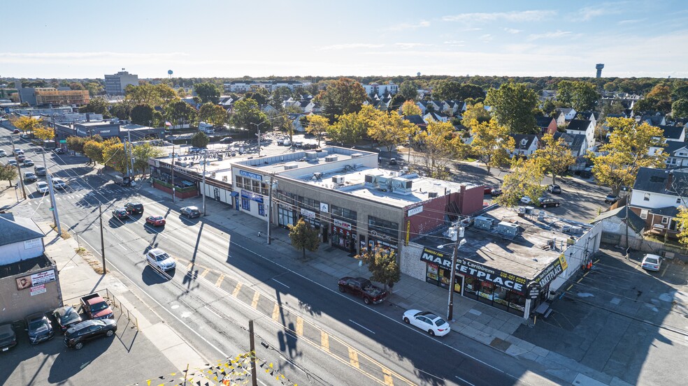 221-223 Hempstead Tpke, West Hempstead, NY for sale - Building Photo - Image 2 of 8