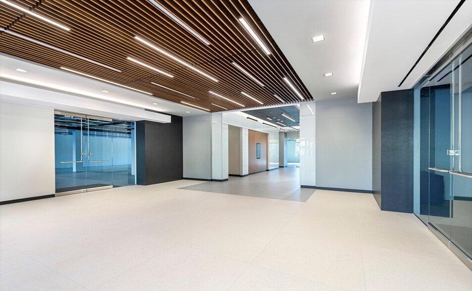 400 National Business Pkwy, Annapolis Junction, MD for lease - Building Photo - Image 2 of 5