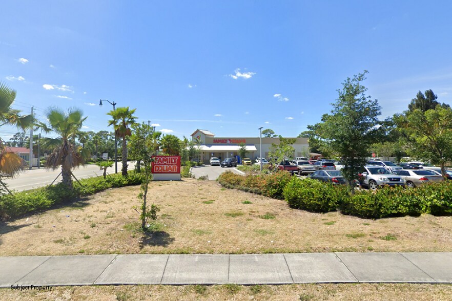 5055 10th Ave N, Greenacres, FL à vendre - Photo du bâtiment - Image 3 de 6