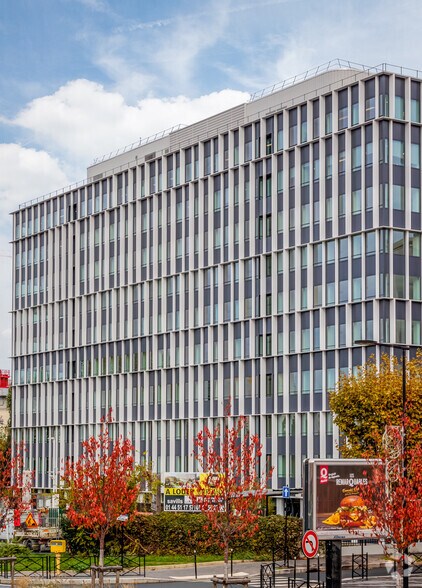 11 Avenue Dubonnet, Courbevoie à louer - Photo du bâtiment - Image 2 de 6