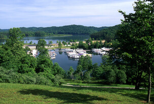 Paintsville Lake Marina - Terrain de camping