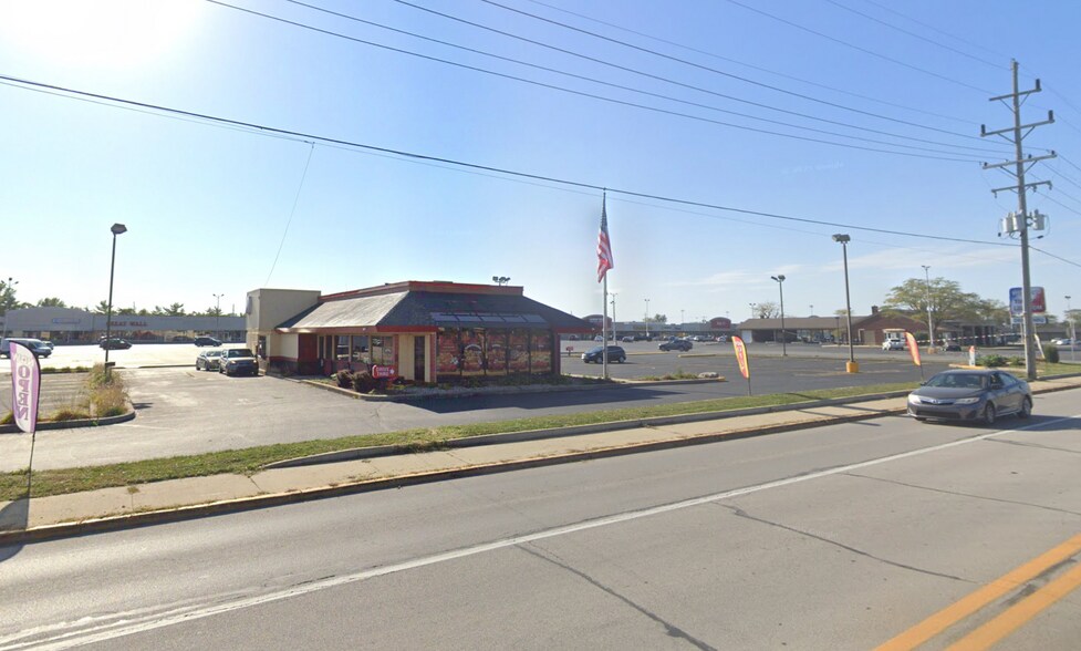 1918 N Jefferson St, Huntington, IN à louer - Photo du bâtiment - Image 2 de 4