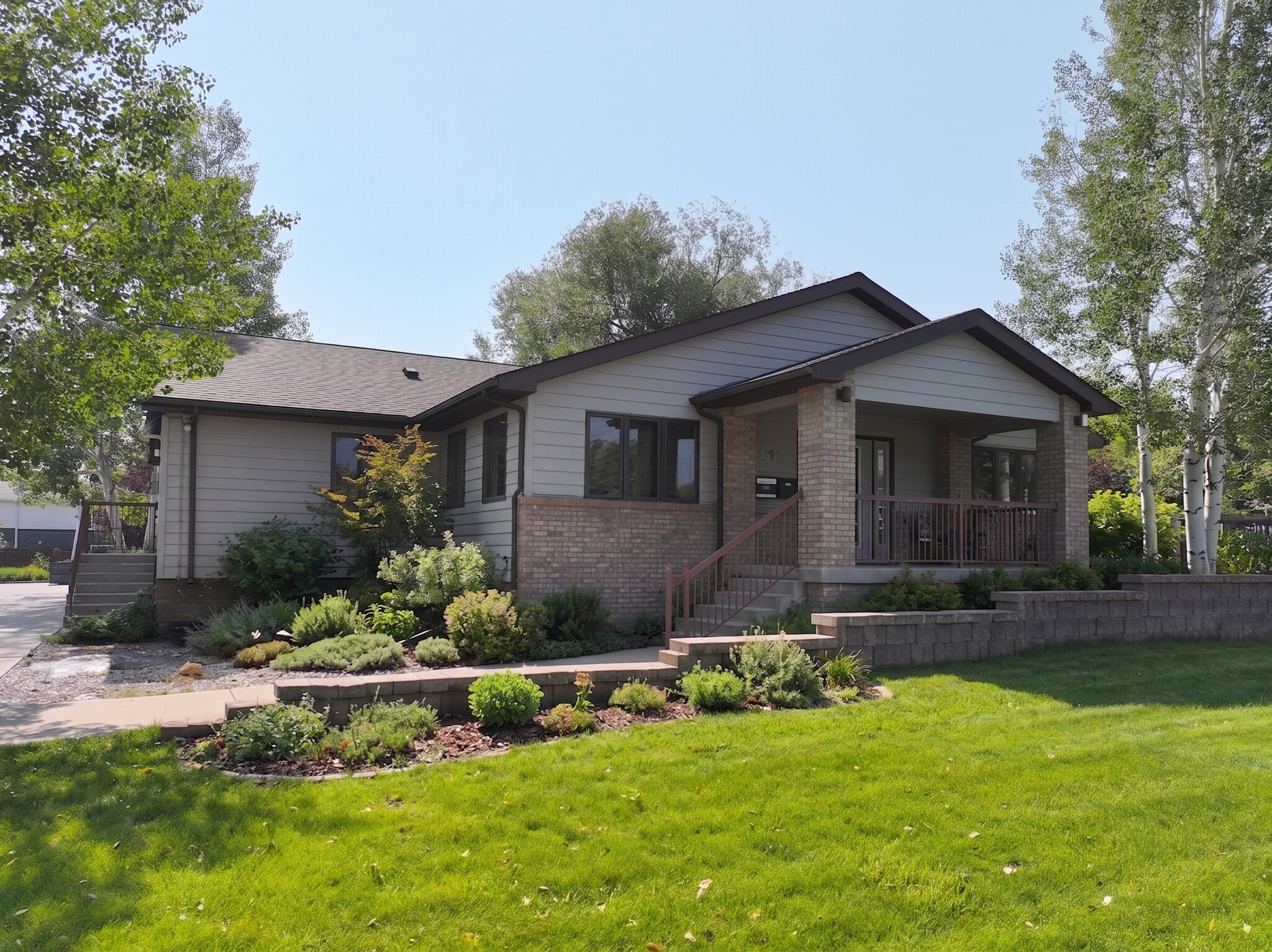 890 N 2nd St, Lander, WY for sale Primary Photo- Image 1 of 39