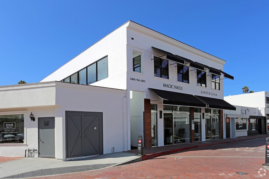 3404-3406 Via Lido, Newport Beach, CA for lease - Building Photo - Image 2 of 8