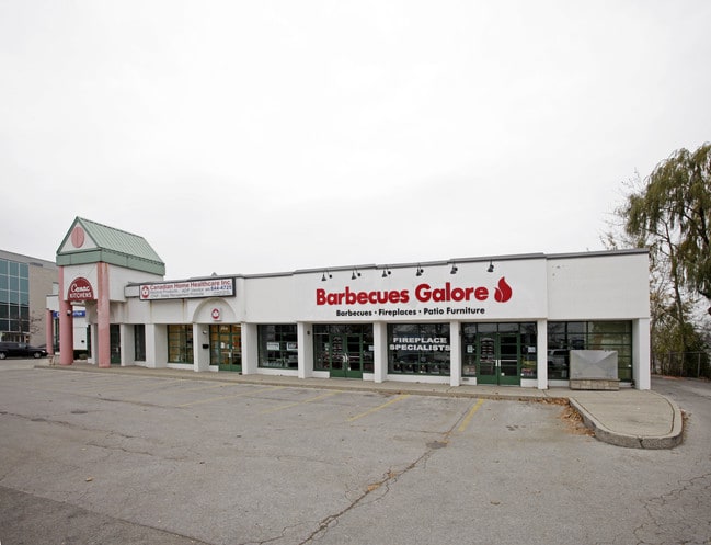 More details for 490 Speers Rd, Oakville, ON - Retail for Lease