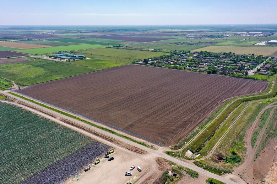 Las Milpas, Pharr, TX à vendre - Photo du bâtiment - Image 3 de 4