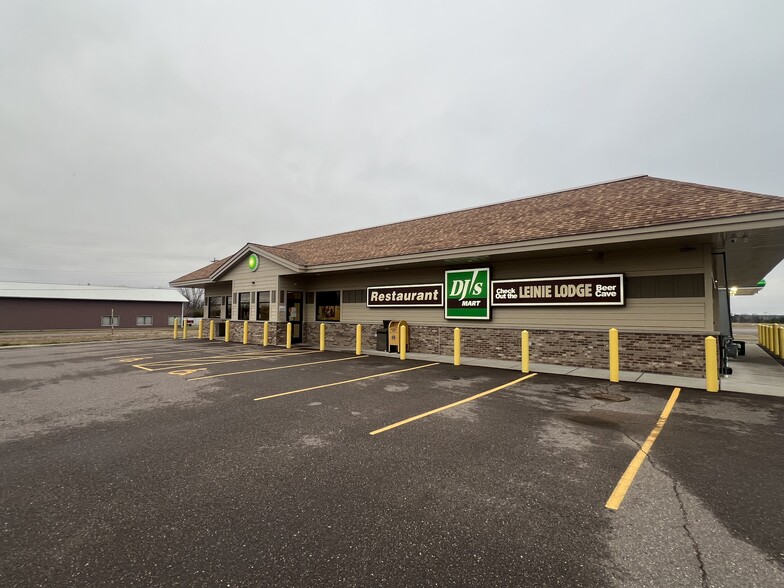 418 E M D St, Cadott, WI for lease - Building Photo - Image 1 of 1