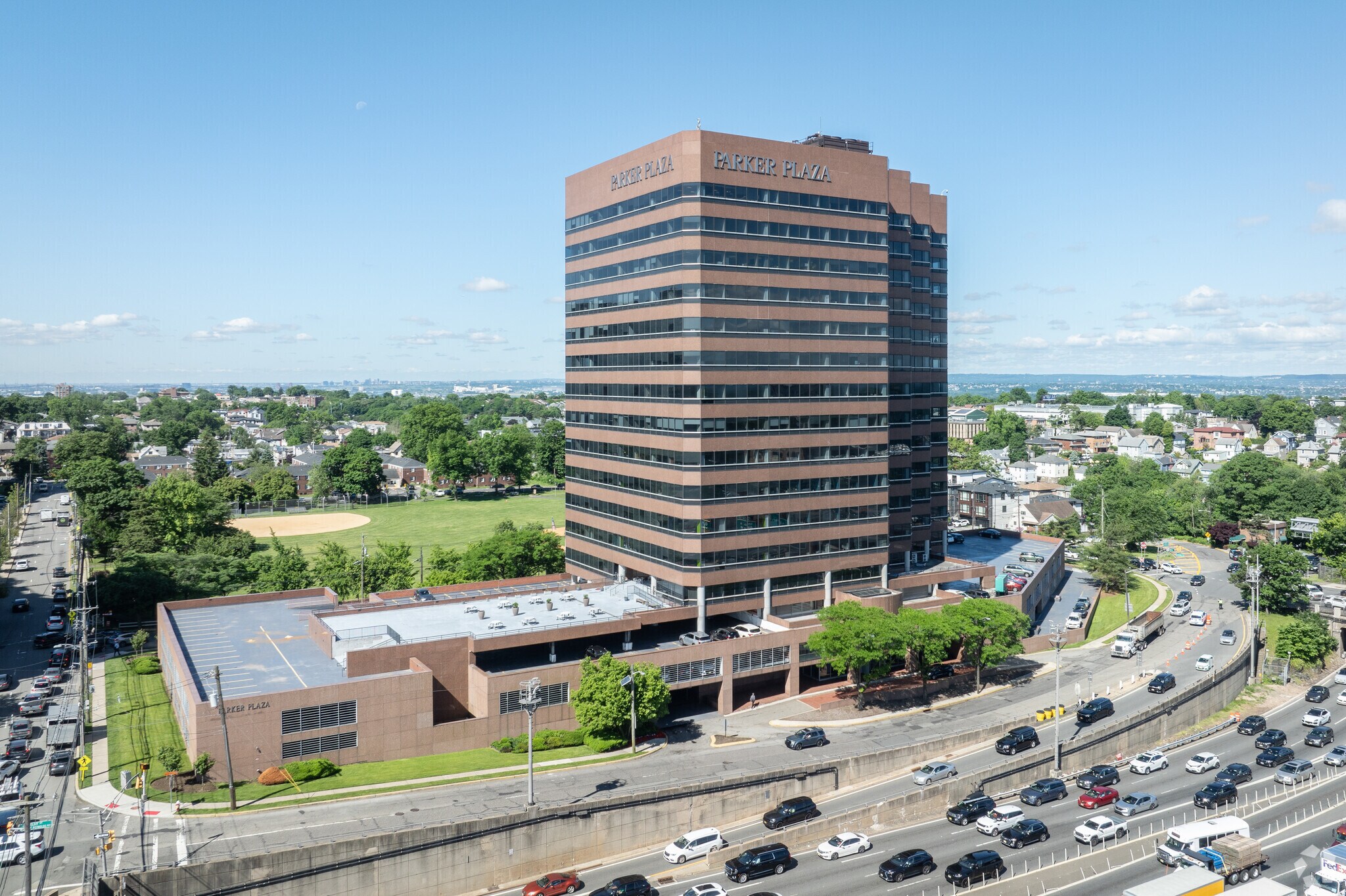 400 Kelby St, Fort Lee, NJ à louer Photo du bâtiment- Image 1 de 14