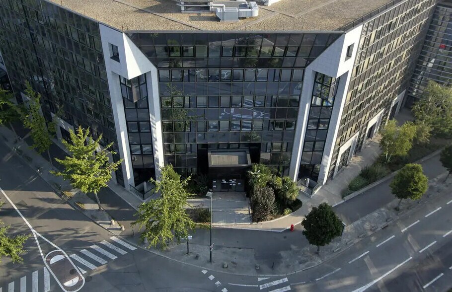 Bureau dans Nantes à louer - Photo du bâtiment - Image 2 de 18