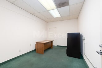 6250 Mountain Vista St, Henderson, NV for lease Interior Photo- Image 2 of 3