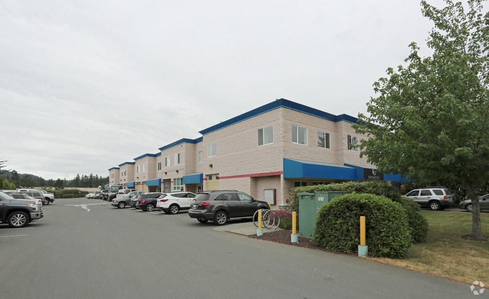 937 Dunford Ave, Langford, BC à louer - Photo principale - Image 1 de 5