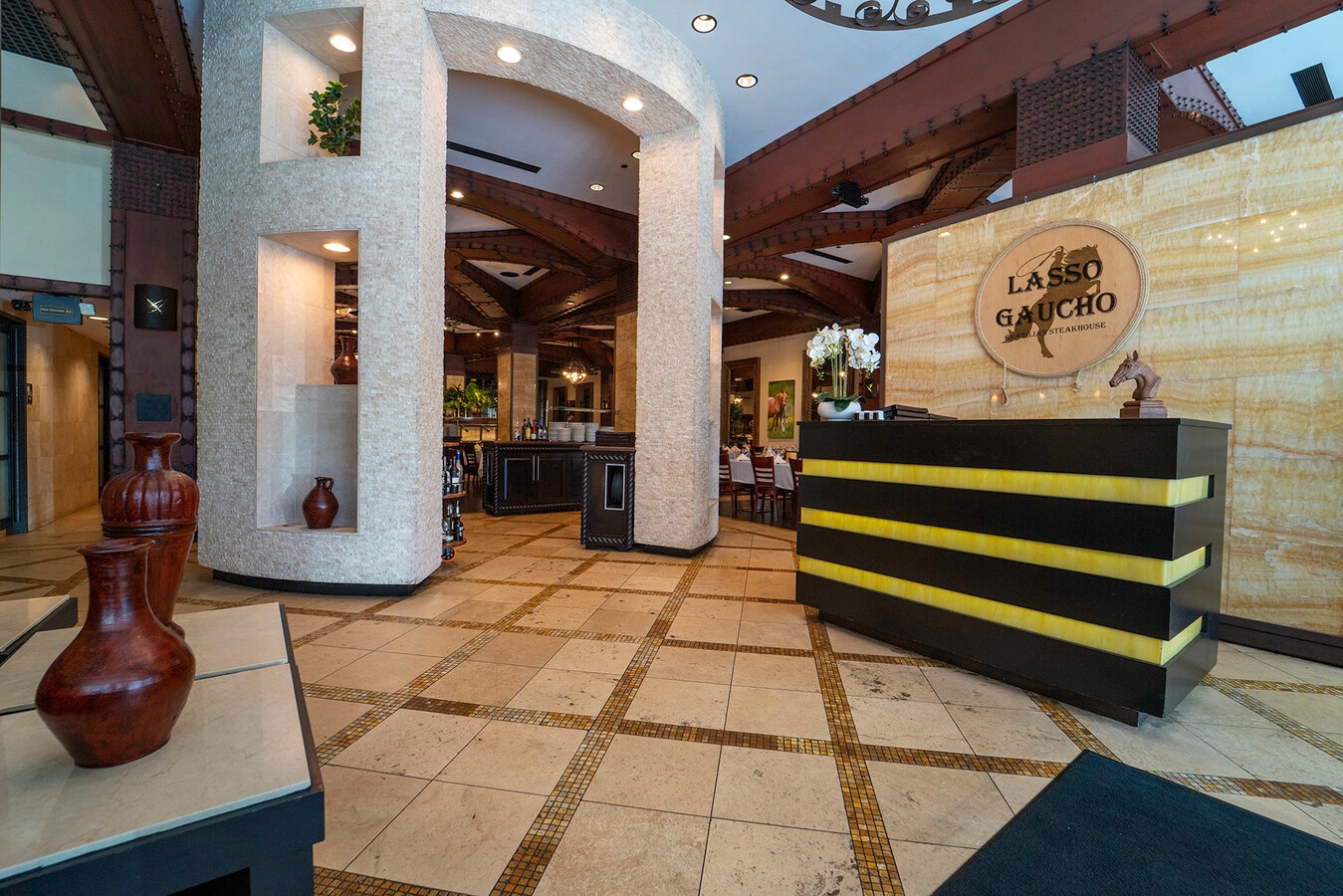 2455 E Sunrise Blvd, Fort Lauderdale, FL 33304 - Unité CU-1G -  - Photo intérieure - Image 1 of 9