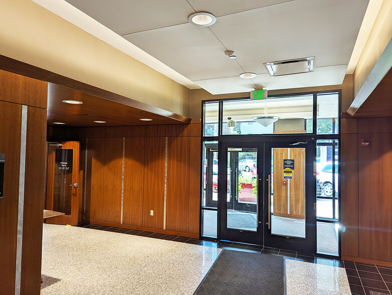45 S Main St, Concord, NH for lease - Interior Photo - Image 3 of 7