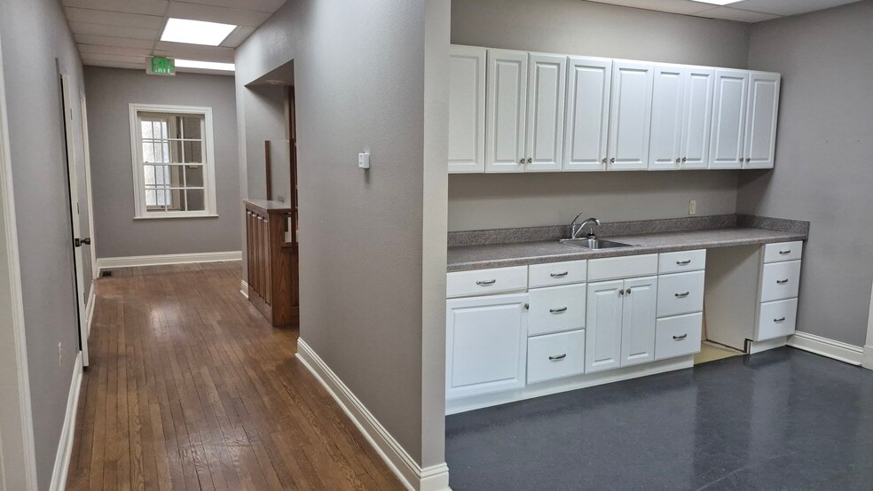 1656 Malvern Ave, Hot Springs, AR for lease - Building Photo - Image 2 of 8