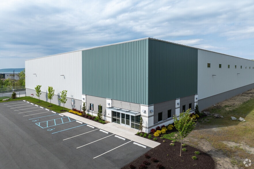 380-400 Research, Pittston Township, PA for lease - Aerial - Image 1 of 8