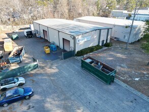 725 Industrial Park Dr, Newport News, VA for lease Building Photo- Image 1 of 9