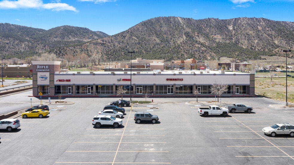 1000 Airport Rd, Rifle, CO for lease - Building Photo - Image 2 of 5