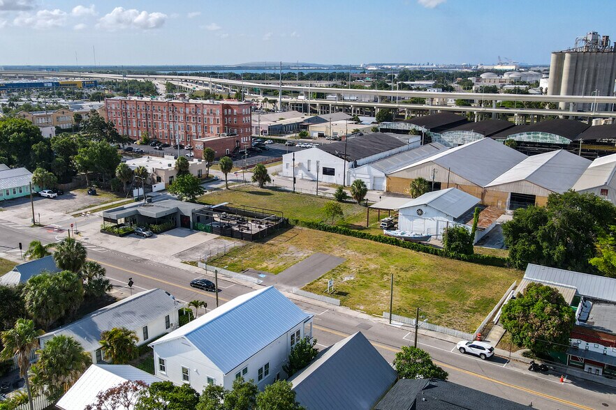 1715 E 4th Ave, Tampa, FL à vendre - Photo du bâtiment - Image 3 de 18