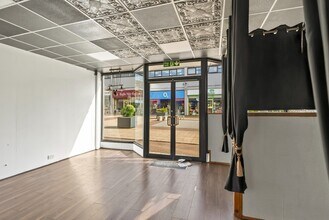 London Rd, Waterlooville for lease Interior Photo- Image 2 of 10