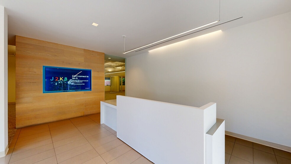 2220 N University Dr, Newport Beach, CA for lease - Matterport 3D Scan - Image 2 of 24