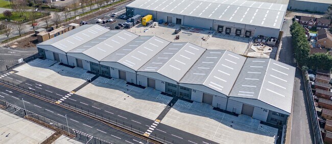 Plus de détails pour Wilson Rd, Liverpool - Industriel à louer