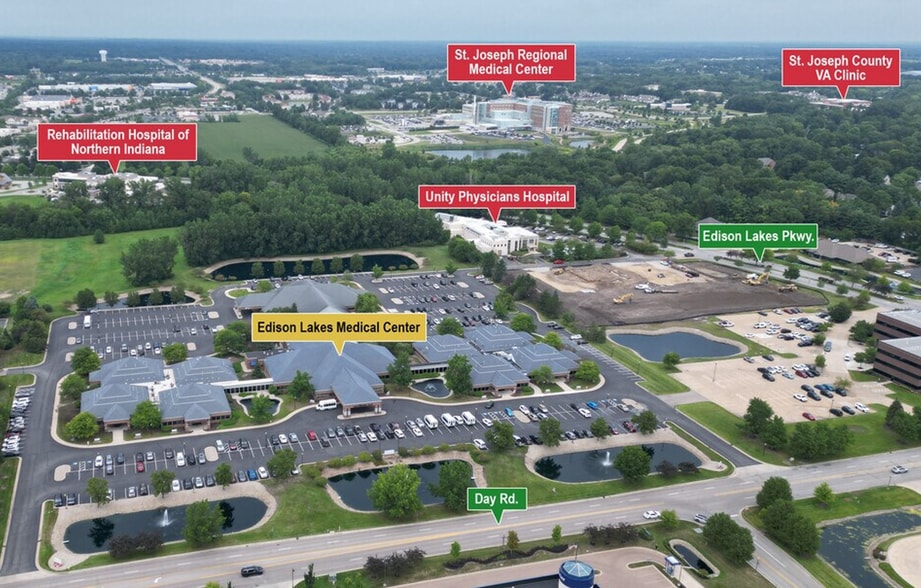 230-270 E Day Rd, Mishawaka, IN for lease - Building Photo - Image 3 of 9