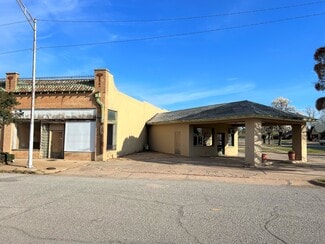 Plus de détails pour 123 E Grand Ave, Frederick, OK - Commerce de détail à vendre