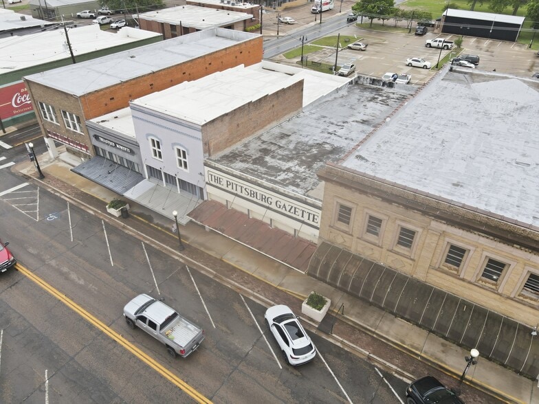 112 Quitman St, Pittsburg, TX for sale - Building Photo - Image 3 of 24