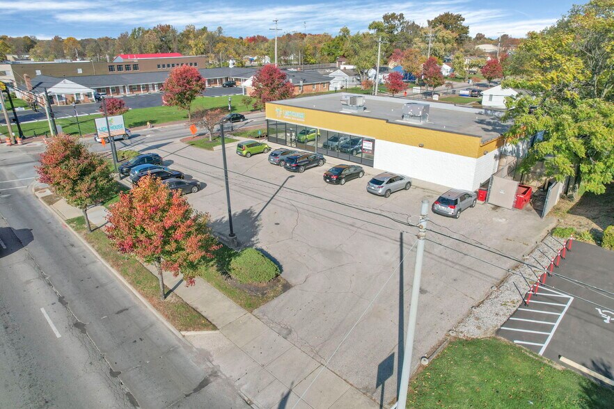 4214 E Main St, Columbus, OH à vendre - Aérien - Image 2 de 13