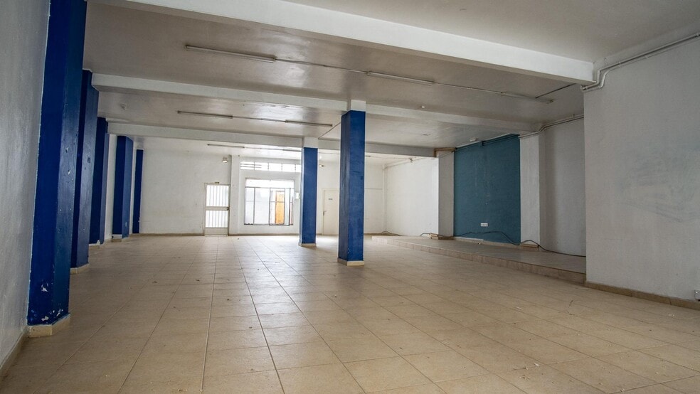 in Elda, Alicante for sale - Interior Photo - Image 2 of 11