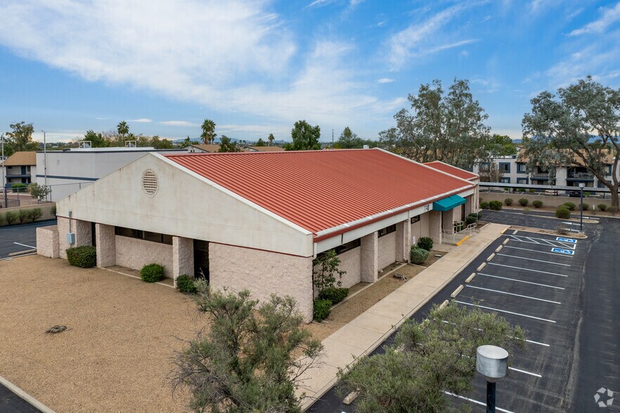 7740 E Speedway Blvd, Tucson, AZ à vendre - Photo du bâtiment - Image 3 de 18