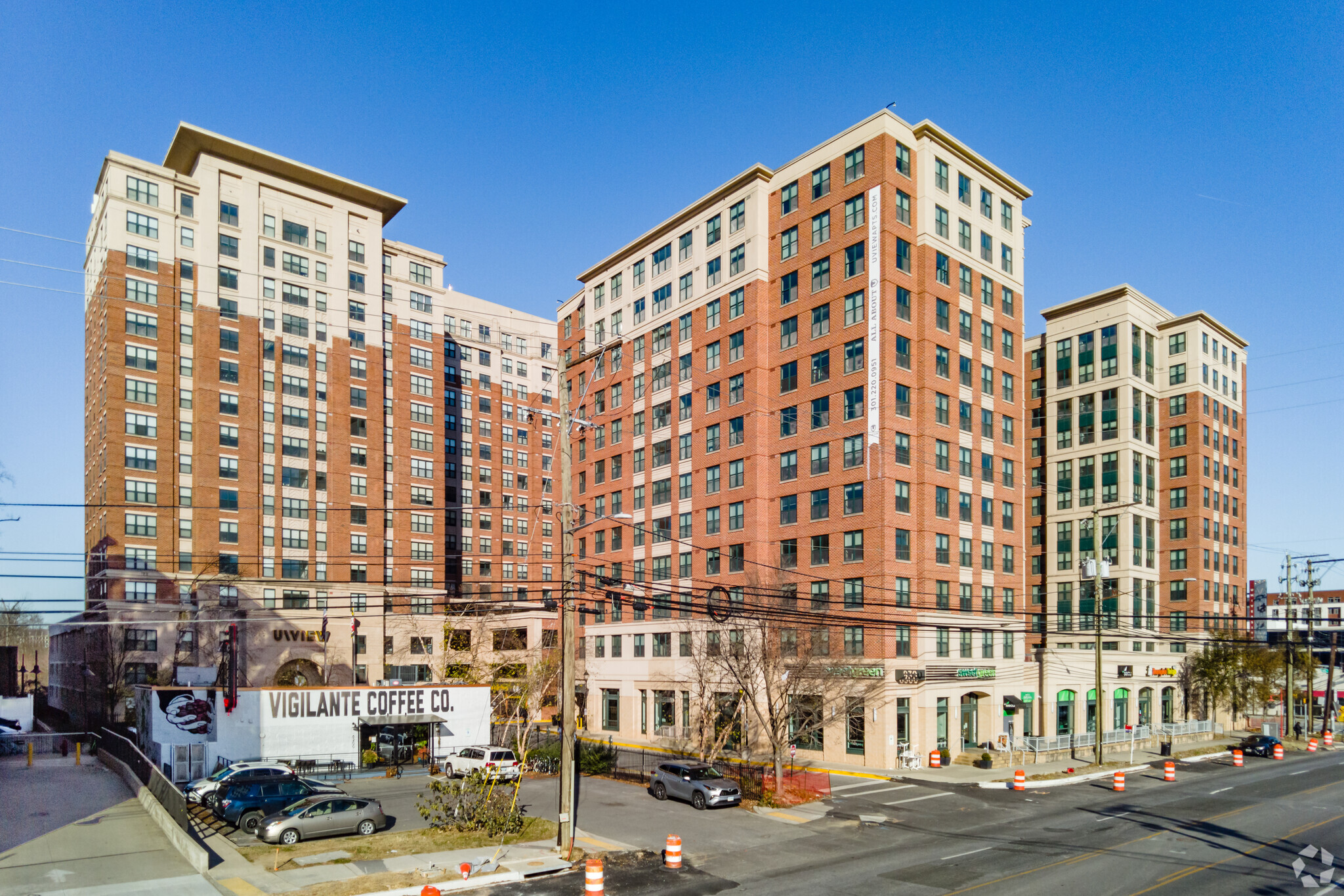 8204 Baltimore Ave, College Park, MD à vendre Photo principale- Image 1 de 1