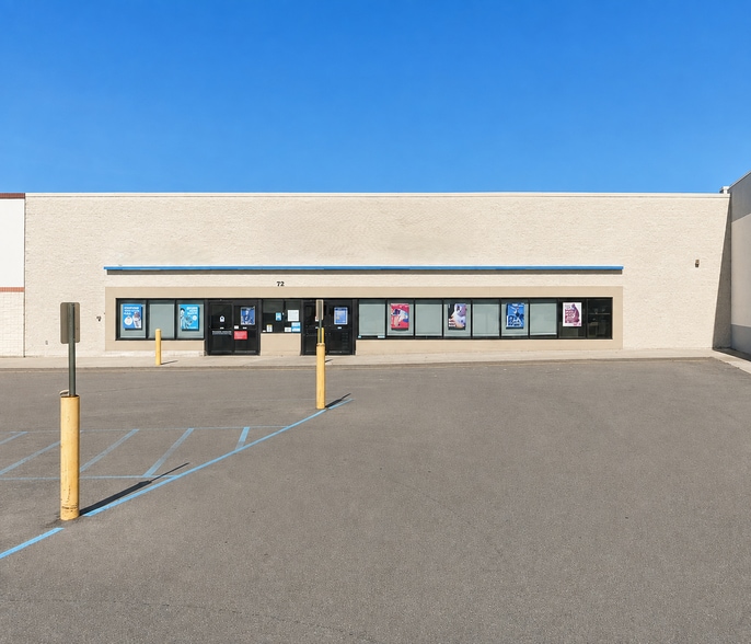 32074 Gratiot Ave, Roseville, MI for lease - Primary Photo - Image 1 of 1