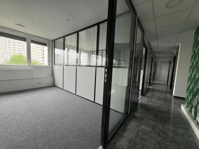 19-23 Rue Louis Guérin, Villeurbanne à louer - Photo intérieure - Image 1 de 12