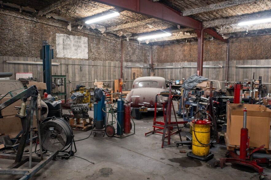 145 W Oasis Rd, Palm Springs, CA à vendre - Photo intérieure - Image 3 de 18