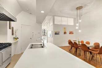 171 Spring St, New York, NY for lease Interior Photo- Image 1 of 4