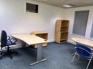 35 Church Rd, Lymm for lease - Building Photo - Image 2 of 6