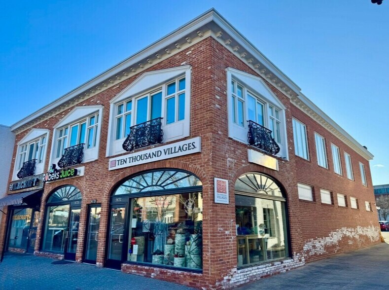 967 Farmington Ave, West Hartford, CT à louer - Photo du bâtiment - Image 2 de 3