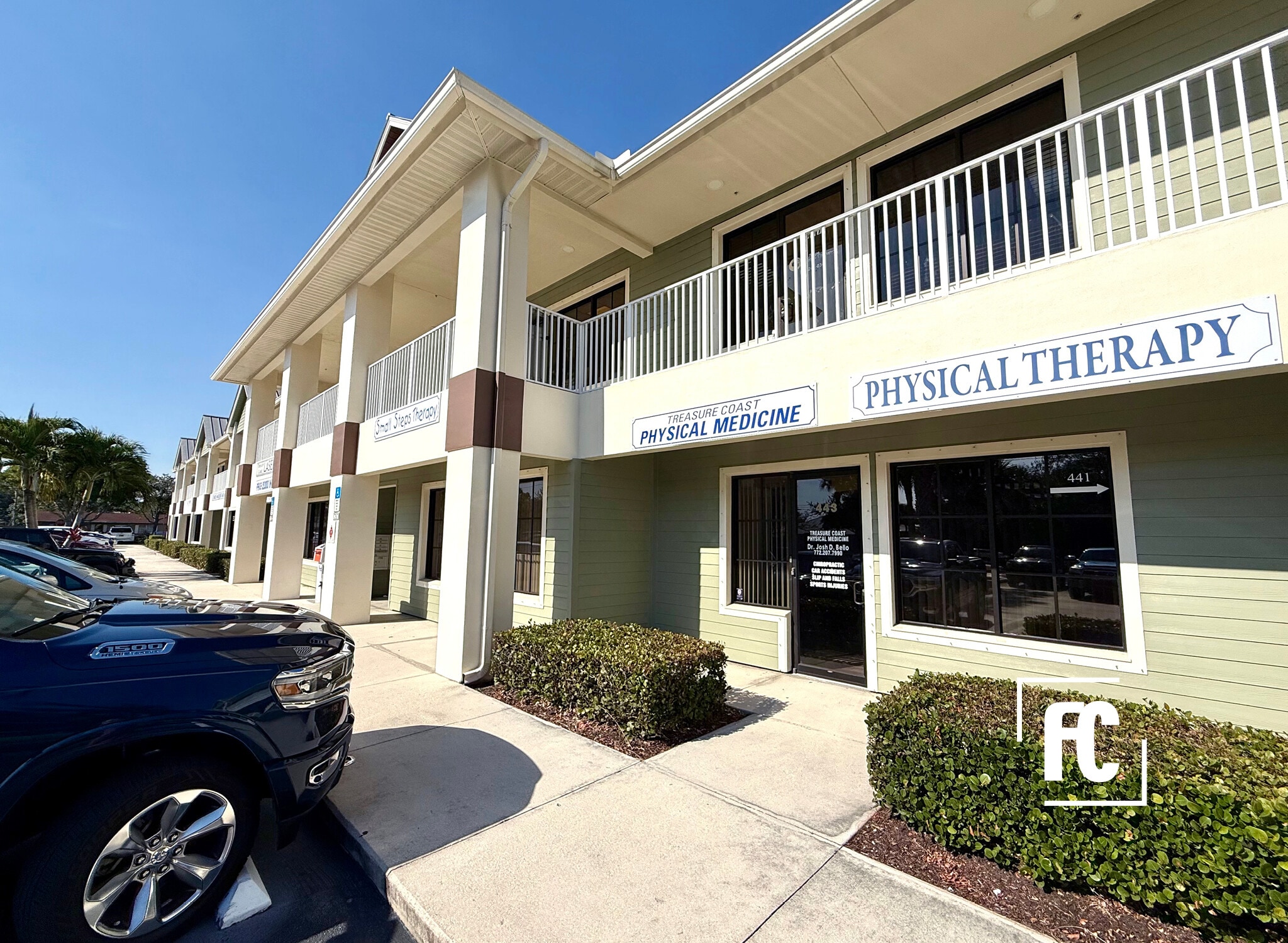 433-481 NW Prima Vista Blvd, Port Saint Lucie, FL à louer Photo du bâtiment- Image 1 de 9