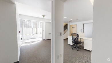 6565 W Sunset Blvd, Hollywood, CA à louer Numérisation 3D de Matterport- Image 1 de 5