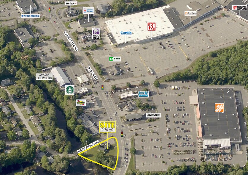 4 Lakeshore Dr, Seabrook, NH for lease - Primary Photo - Image 1 of 3